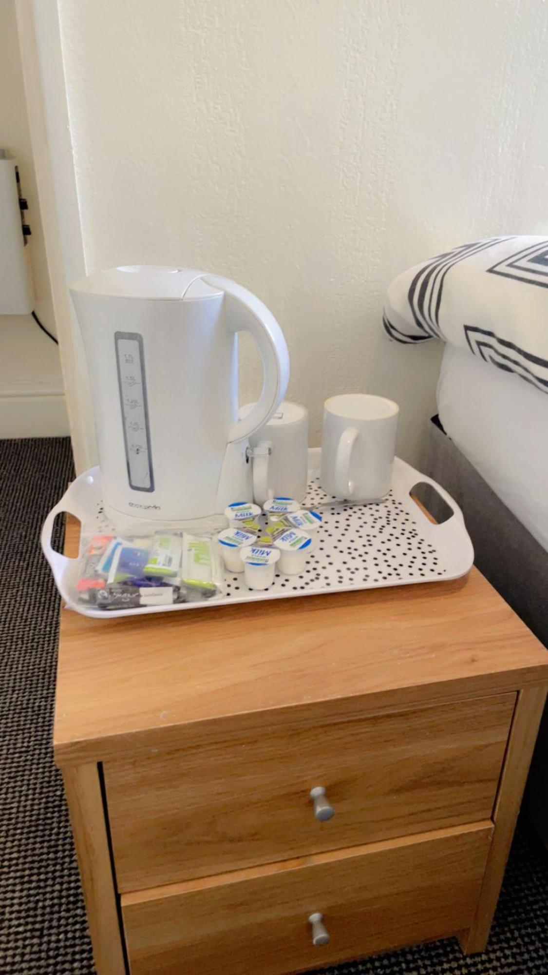 Fern Villa Hotel - Albert Road Blackpool Kültér fotó