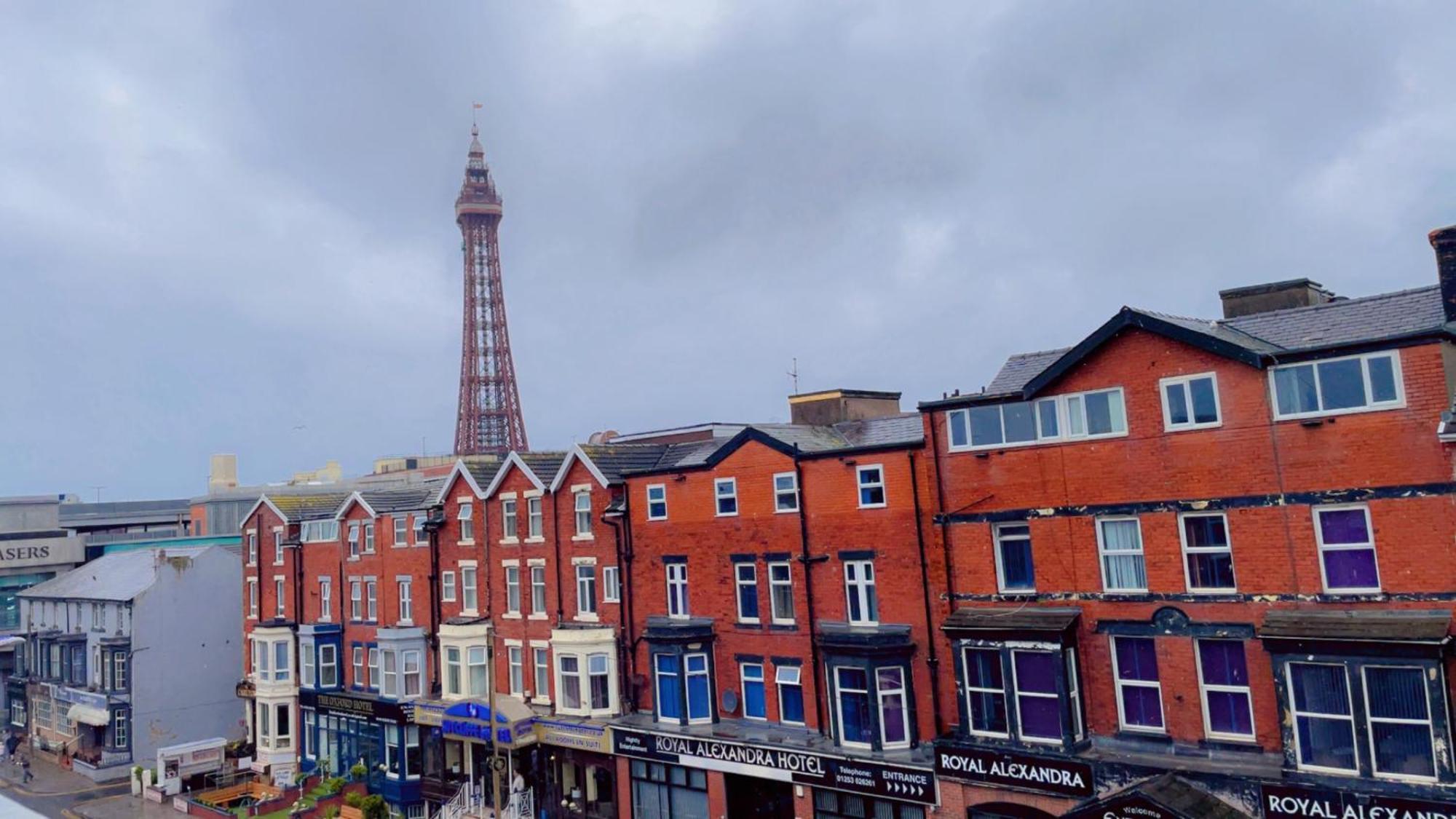 Fern Villa Hotel - Albert Road Blackpool Kültér fotó
